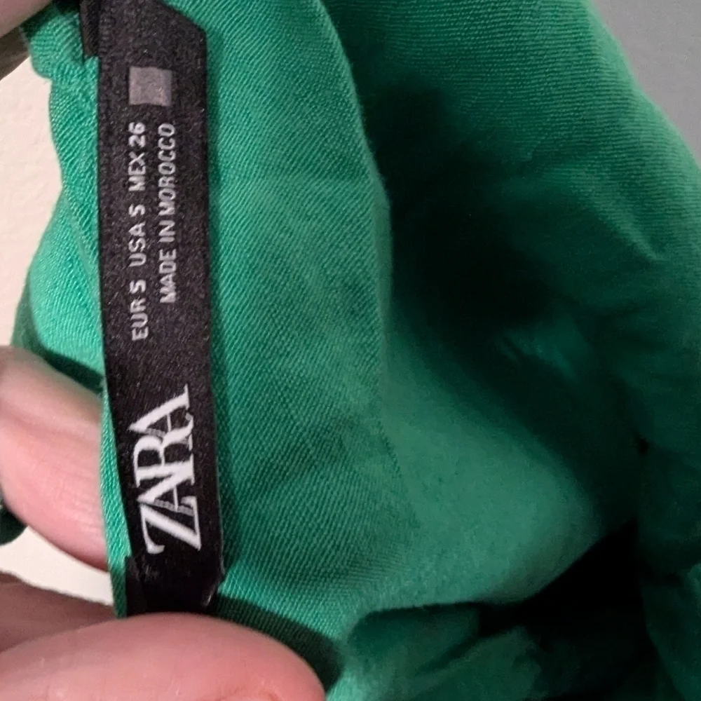Zara, linen blend green shorts romper, size S